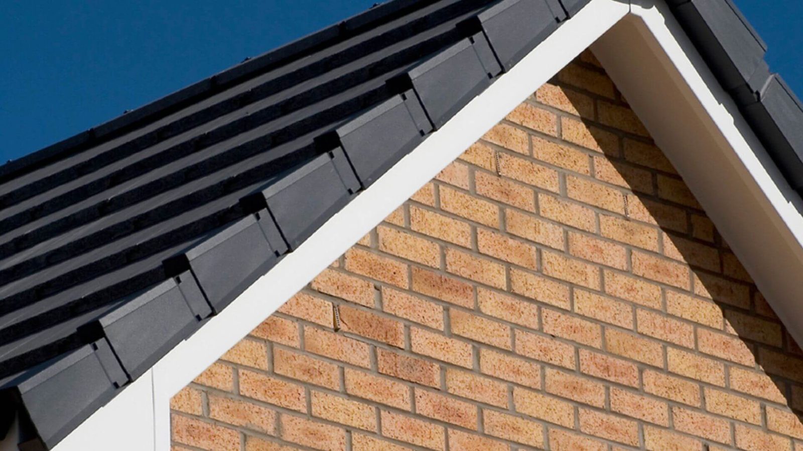 New fascia and roof edge detail on a UK house